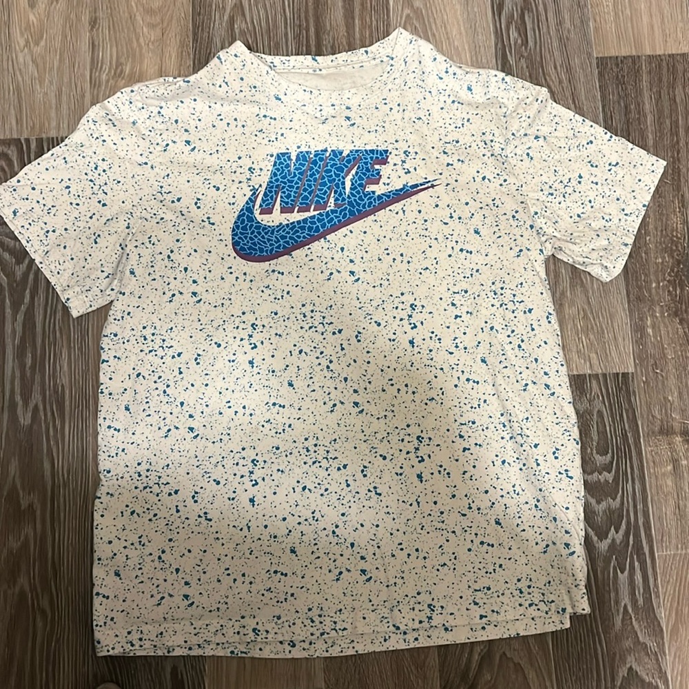 Men’s Nike Tee